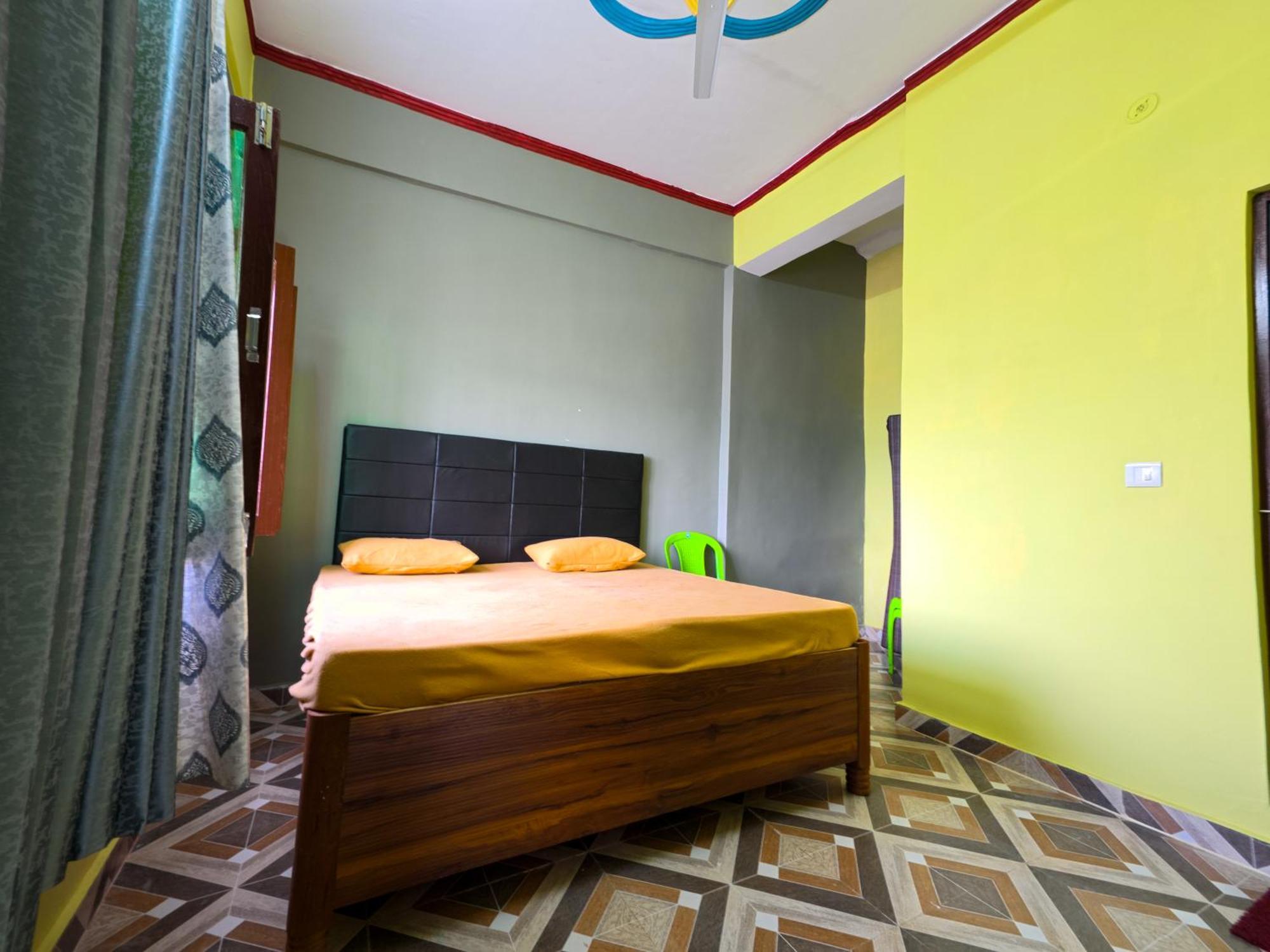 Mahi Restaurant & Guest House Almora Buitenkant foto