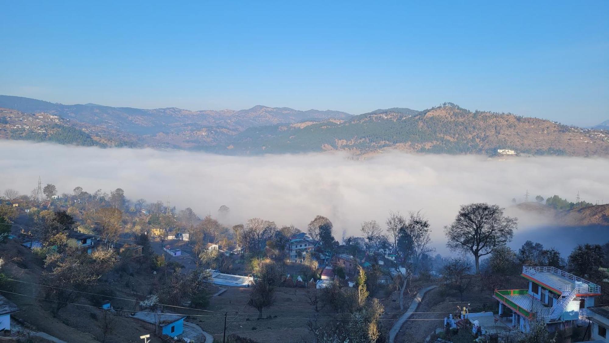Mahi Restaurant & Guest House Almora Buitenkant foto