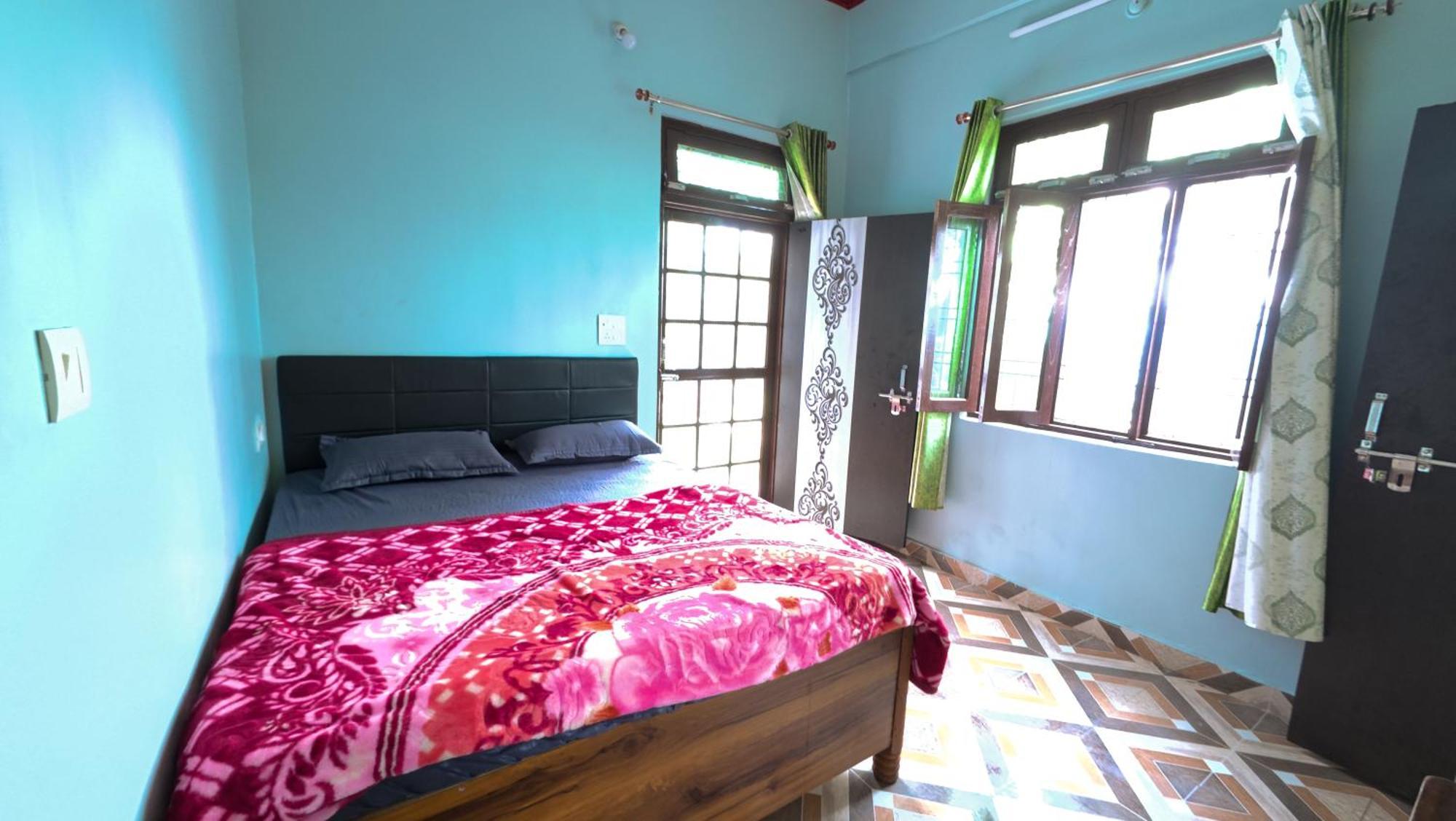 Mahi Restaurant & Guest House Almora Buitenkant foto